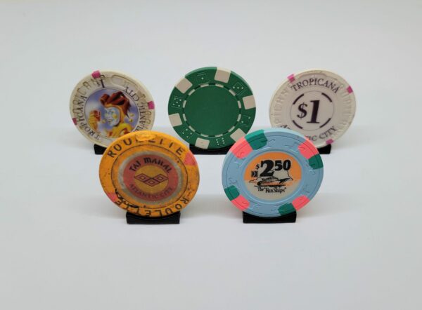 Single Poker Chip Display Stand