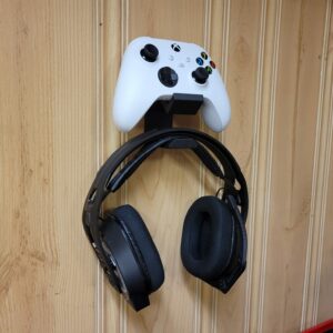 Universal Video Game Controller And Headset Wall Mount / Stand